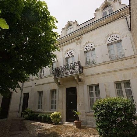 קונייאק Chambres D'Hotes Les Tilleuls מראה חיצוני תמונה