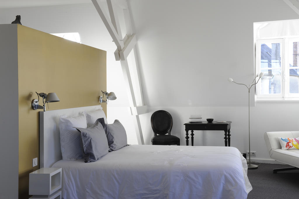 קונייאק Chambres D'Hotes Les Tilleuls חדר תמונה